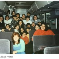 Grade 11 class On way to Shabbaton 1995